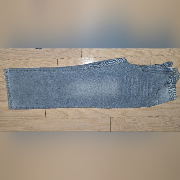 Pantalón recto- Straight Screen - Picture 6 of 9